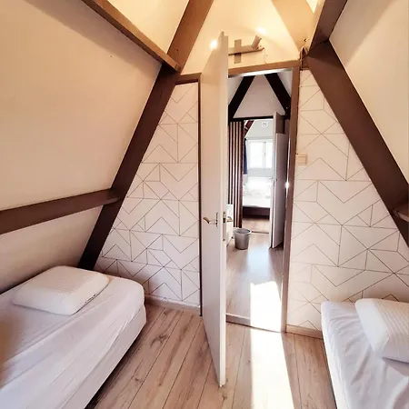 139 Hakuna Matata Шале *